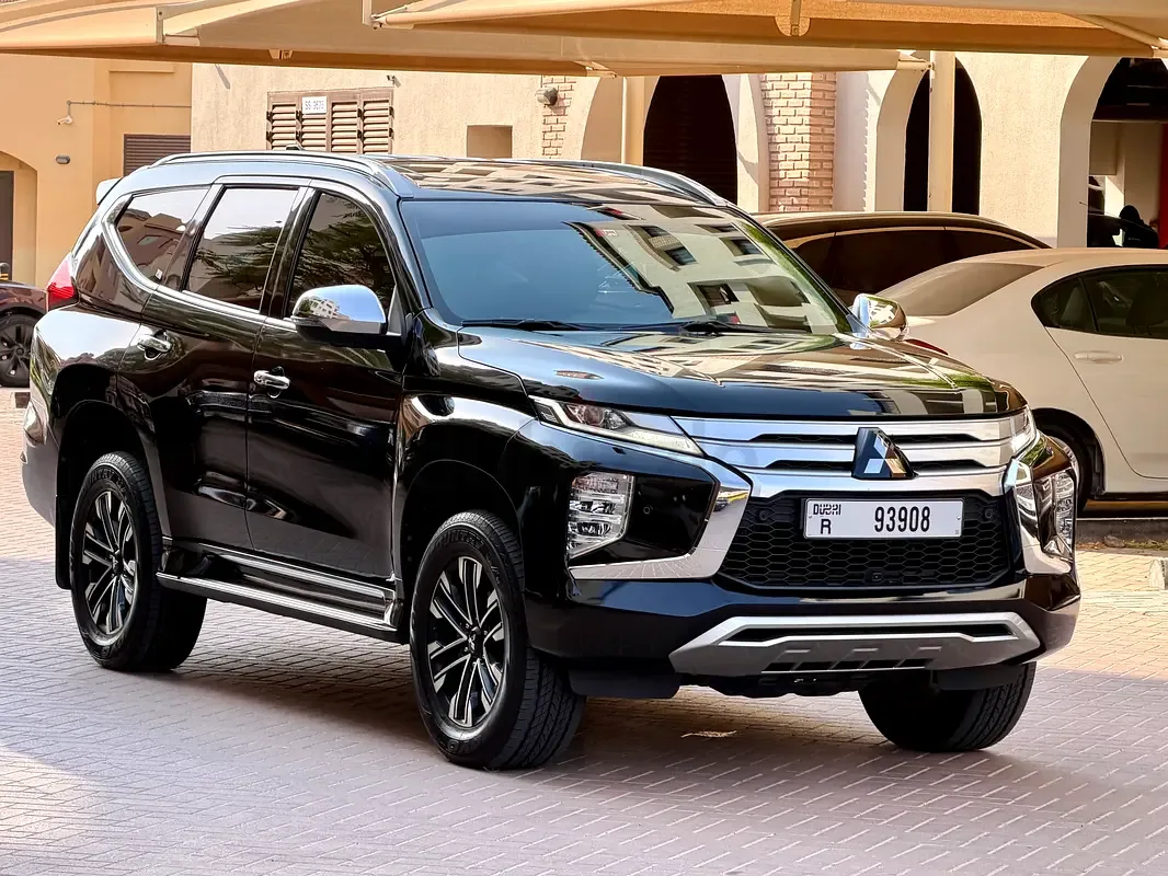 Mitsubishi Montero Sport 3.0 AT RWD (216 hp)