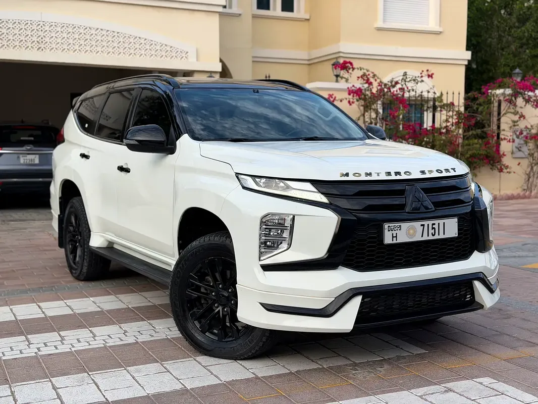 Mitsubishi Montero Sport 3.0 AT RWD (216 hp)