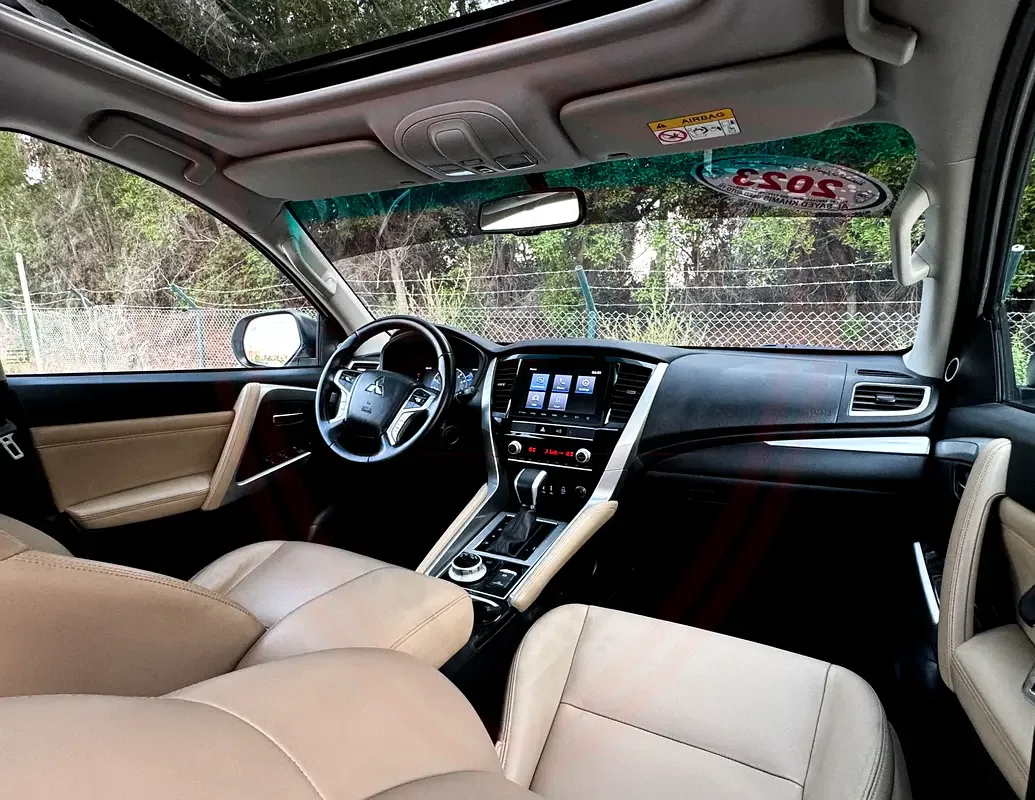 Mitsubishi Montero Sport 3.0 AT RWD (216 hp) - 13