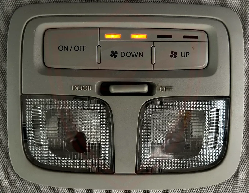Mitsubishi Montero Sport 3.0 AT RWD (216 hp) - 12
