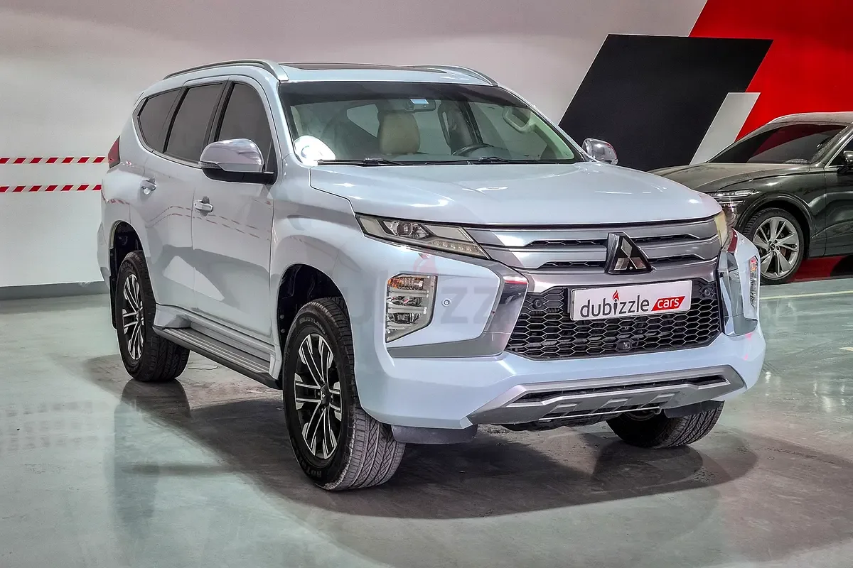 Mitsubishi Montero Sport 3.0 AT RWD (216 hp)