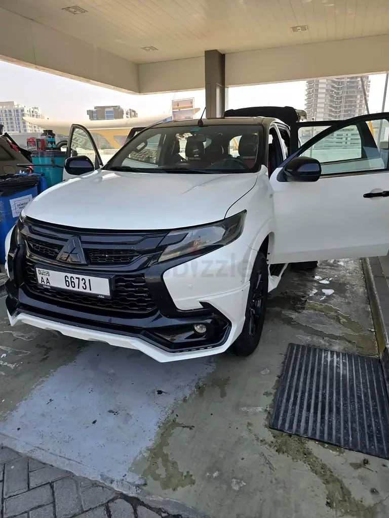 Mitsubishi Montero Sport 3.0 AT RWD (216 حصان) - 7