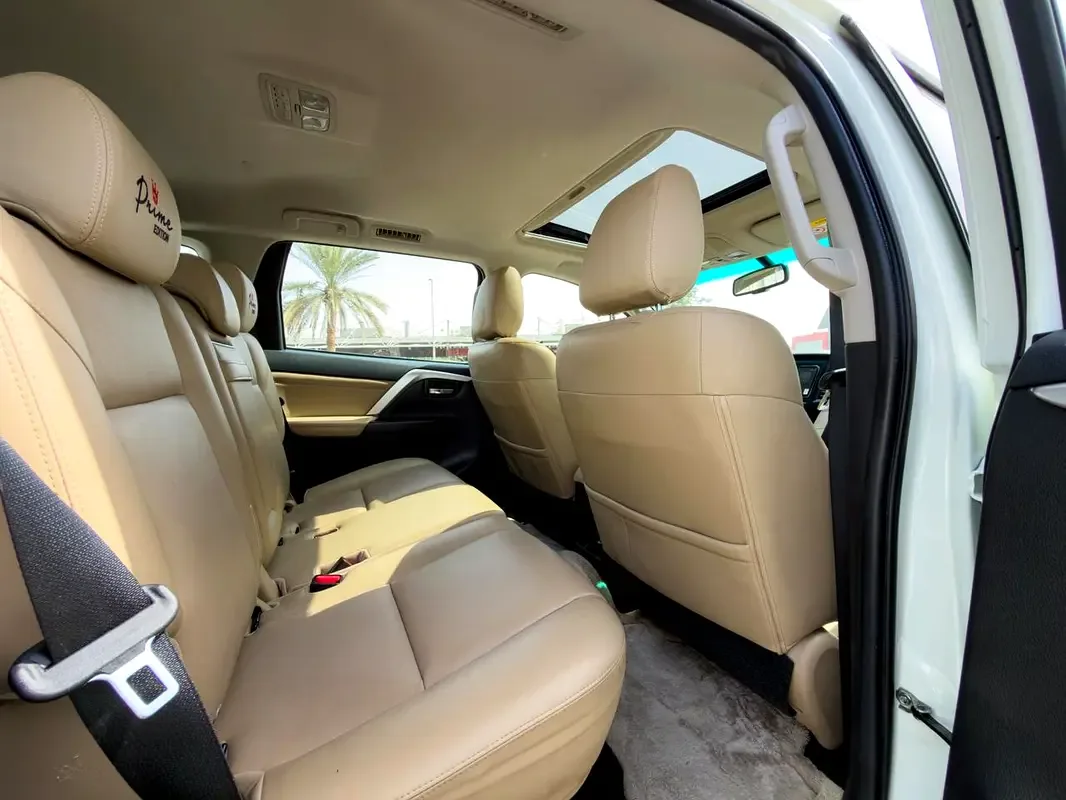 Mitsubishi Montero Sport 3.0 AT RWD (216 حصان) - 14