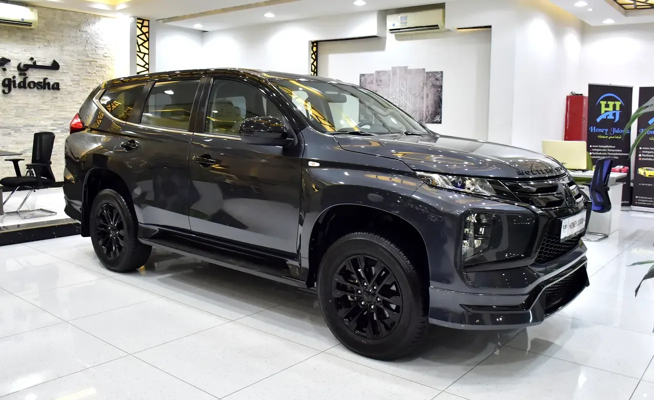 Mitsubishi Montero Sport 3.0 AT RWD (216 حصان) - 3