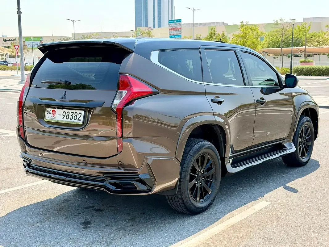 Mitsubishi Montero Sport 3.0 AT RWD (216 hp) - 9