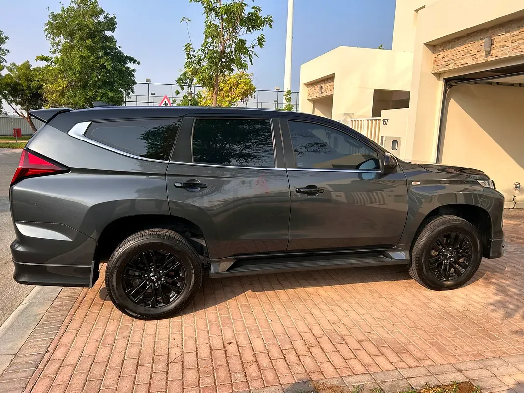 Mitsubishi Montero Sport 3.0 AT RWD (216 hp) - 3