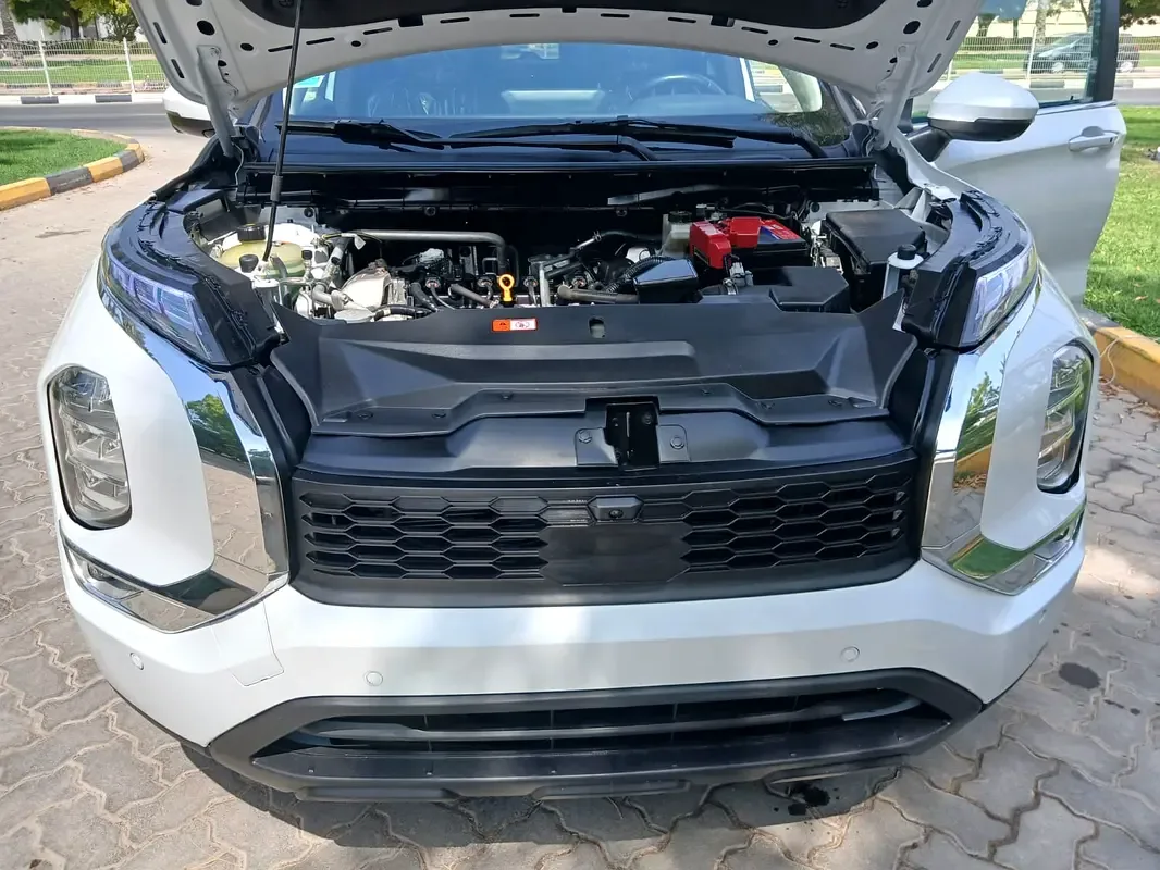 Mitsubishi Outlander 1.5 CVT (215 hp) - 4