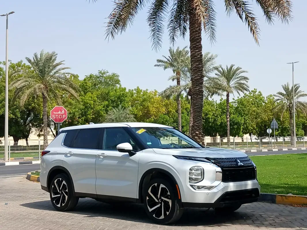 Mitsubishi Outlander 1.5 CVT (215 hp) - 9