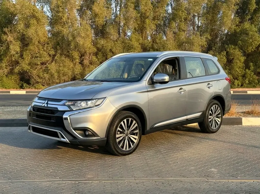 Mitsubishi Outlander 2.4 CVT (192 حصان) - 3