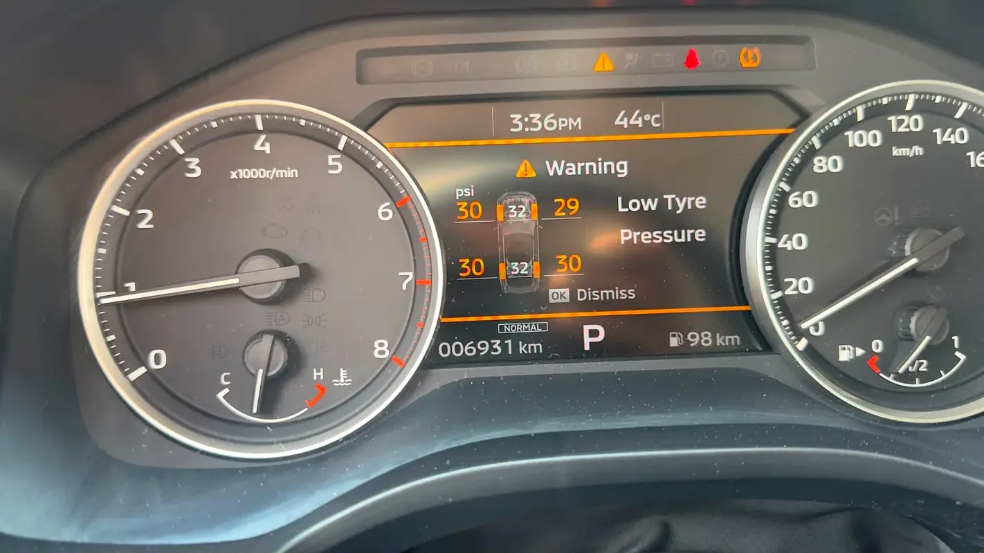 Mitsubishi Outlander 2.4 CVT AWD (167 hp) - 12