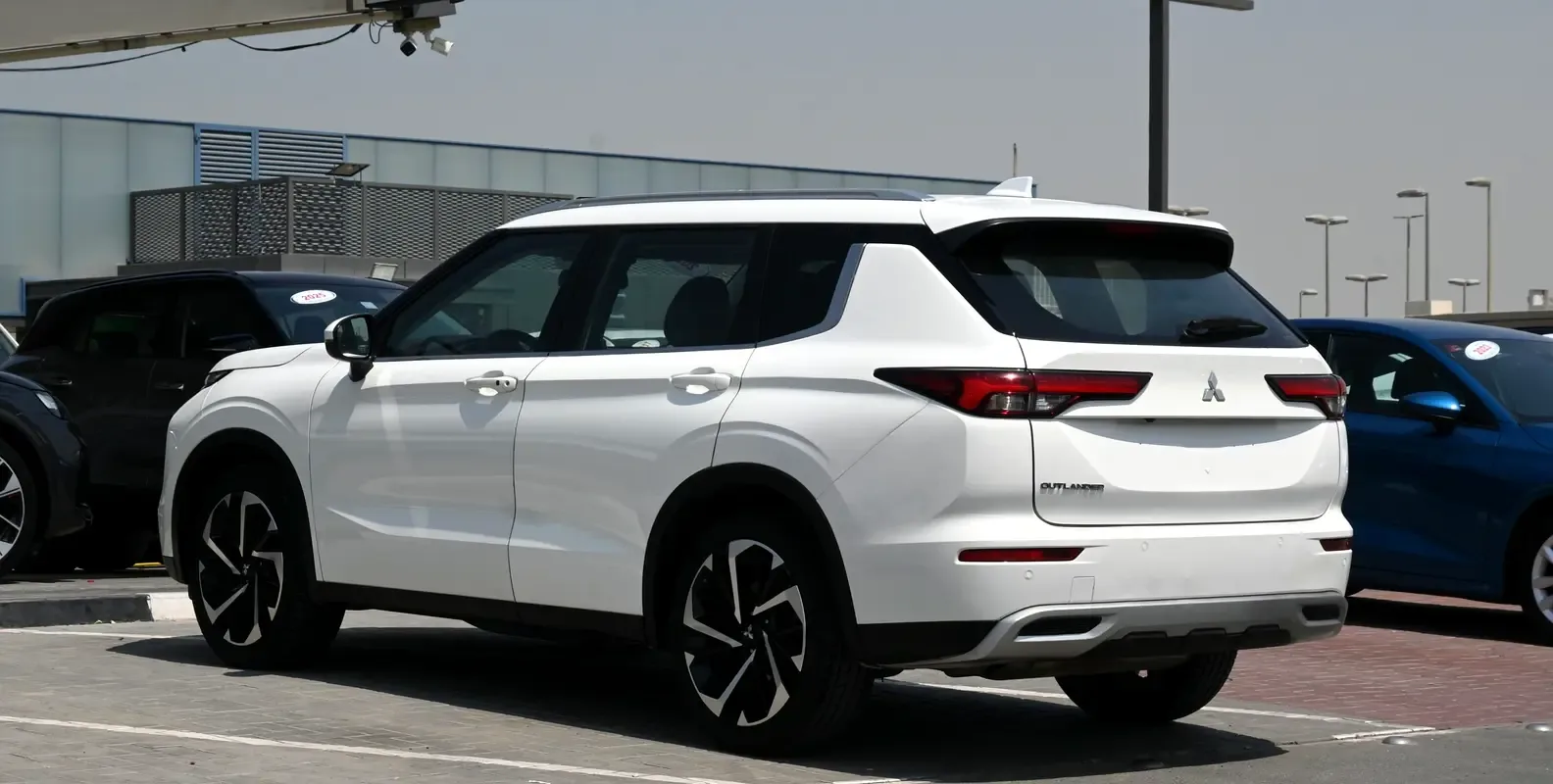 Mitsubishi Outlander 2.5 CVT (184 hp) - 6