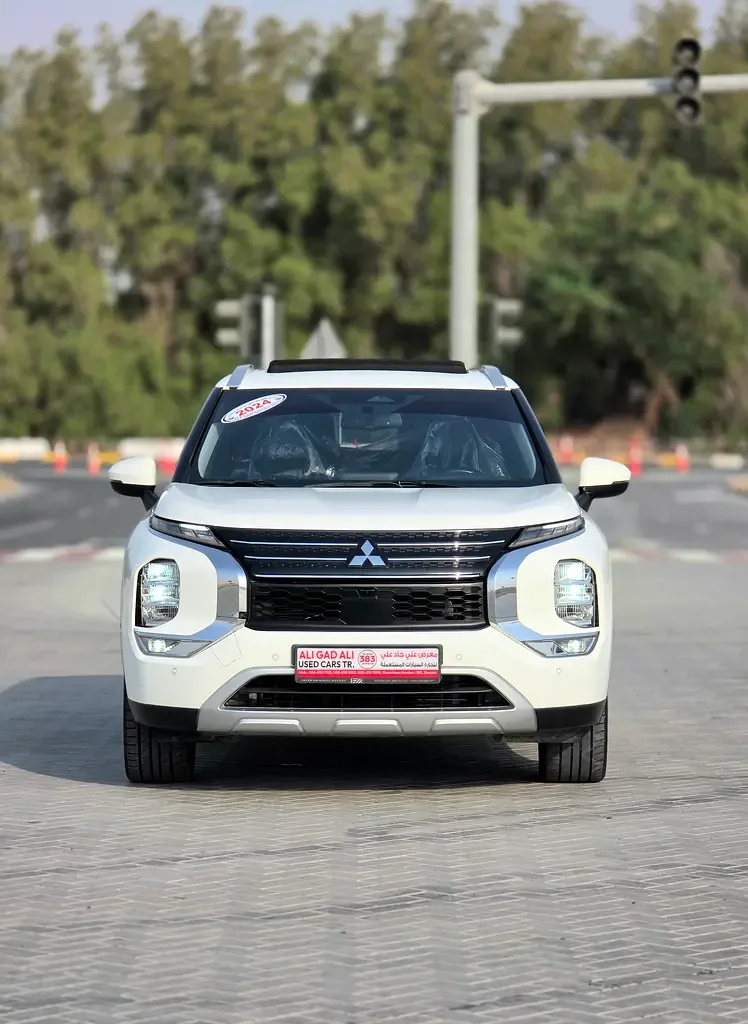 Mitsubishi Outlander 2.5 CVT (184 hp)