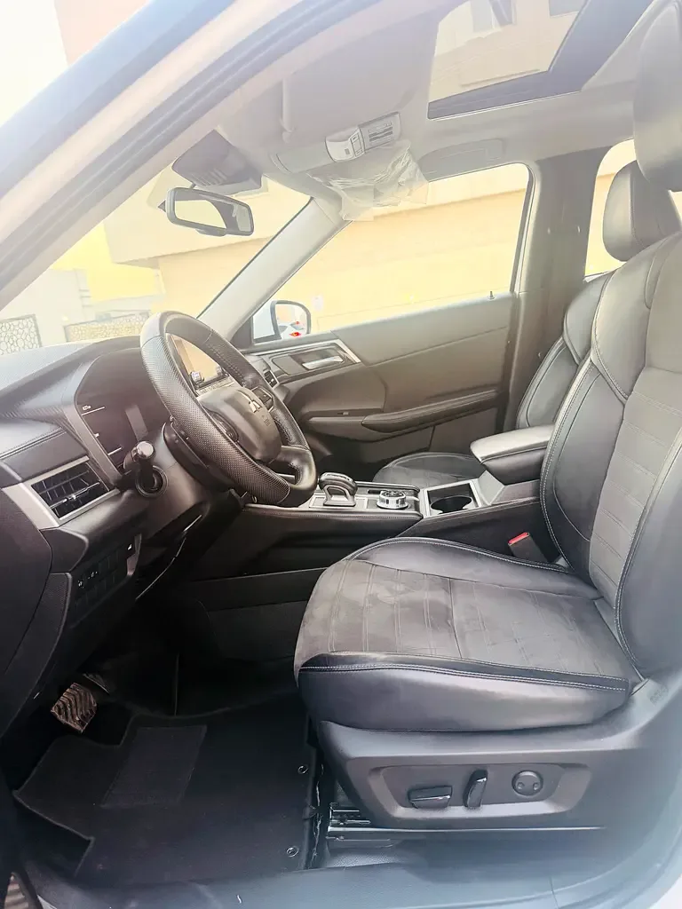 Mitsubishi Outlander 2.5 CVT (184 حصان) - 9