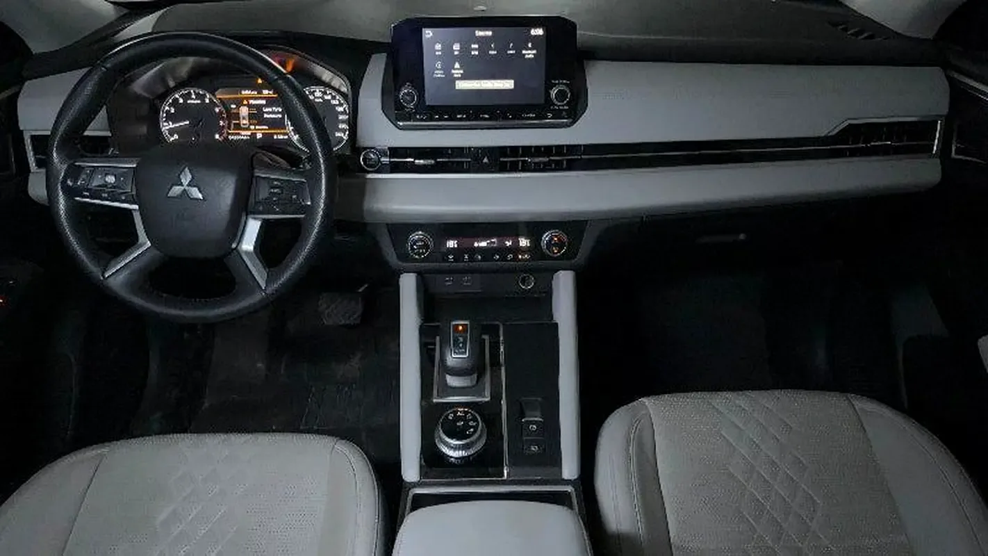 Mitsubishi Outlander 2.5 CVT (184 hp) - 7