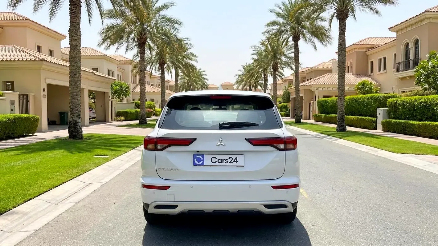 Mitsubishi Outlander 2.5 CVT (184 hp) - 4