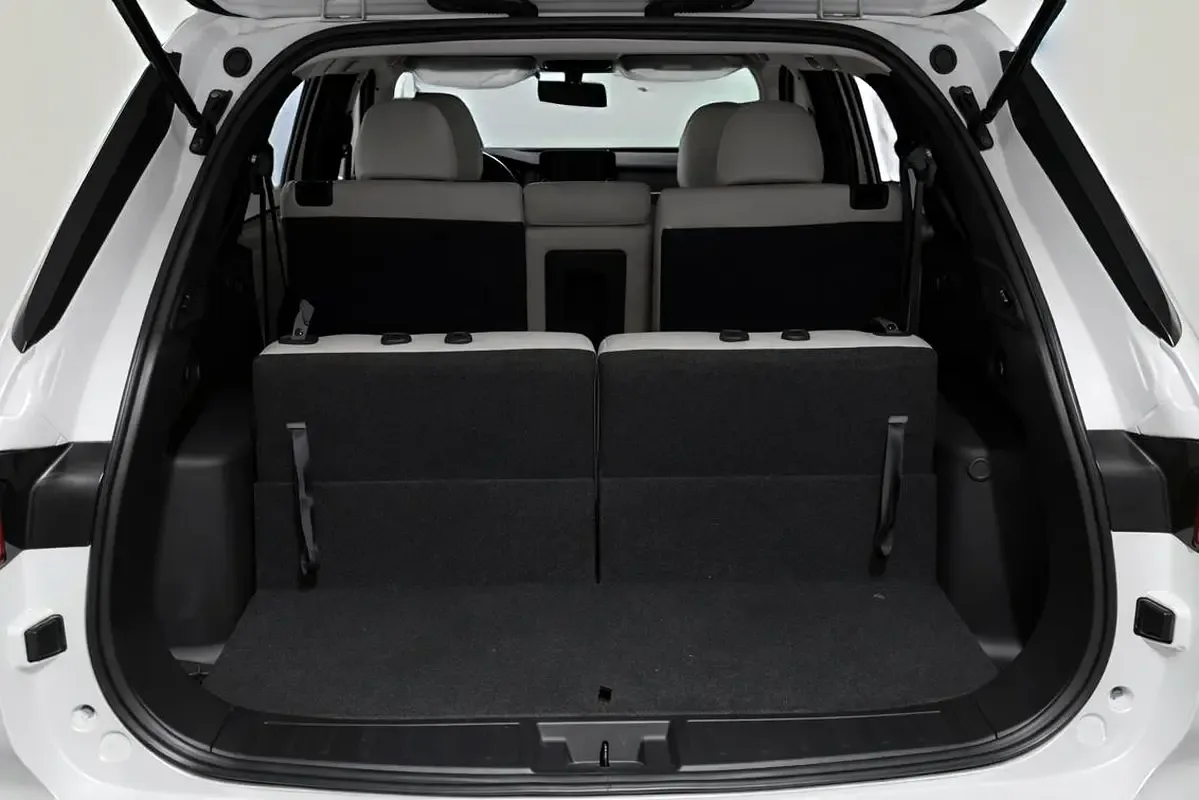 Mitsubishi Outlander 2.5 CVT (184 hp) - 11