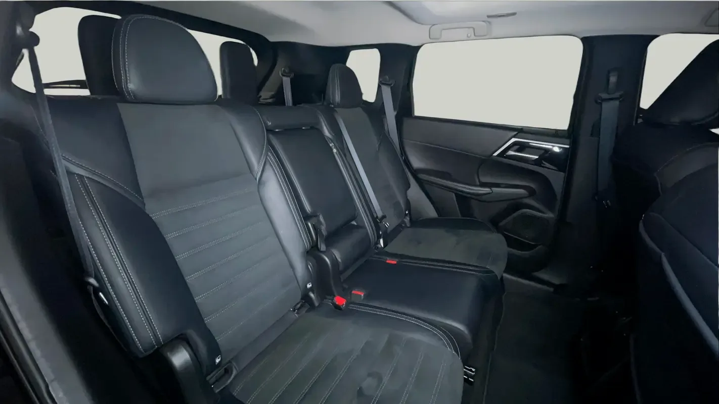 Mitsubishi Outlander 2.5 CVT (184 hp) - 10