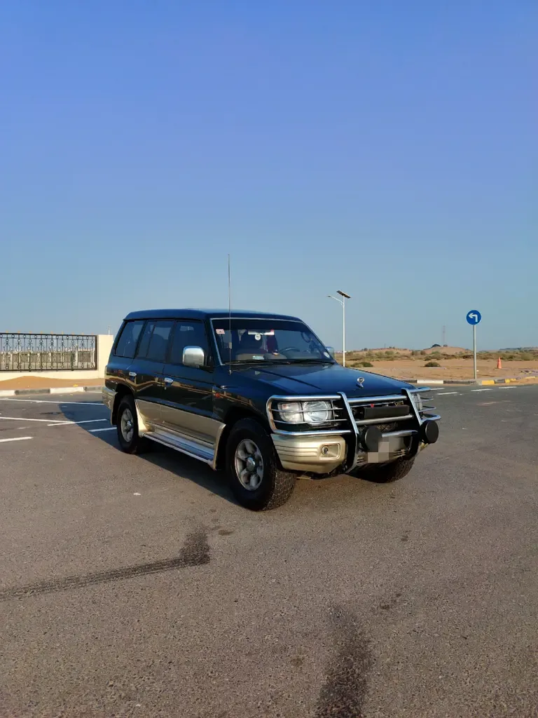 Mitsubishi Pajero 3.0 AT (177 hp) - 2