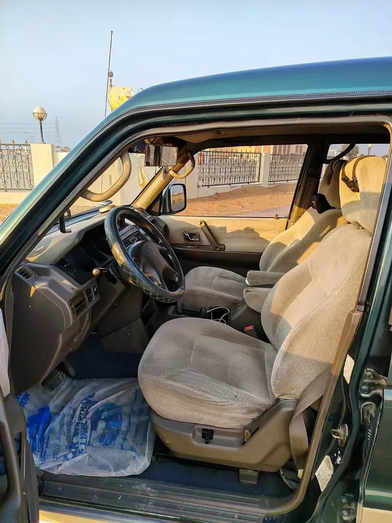 Mitsubishi Pajero 3.0 AT (177 hp) - 9