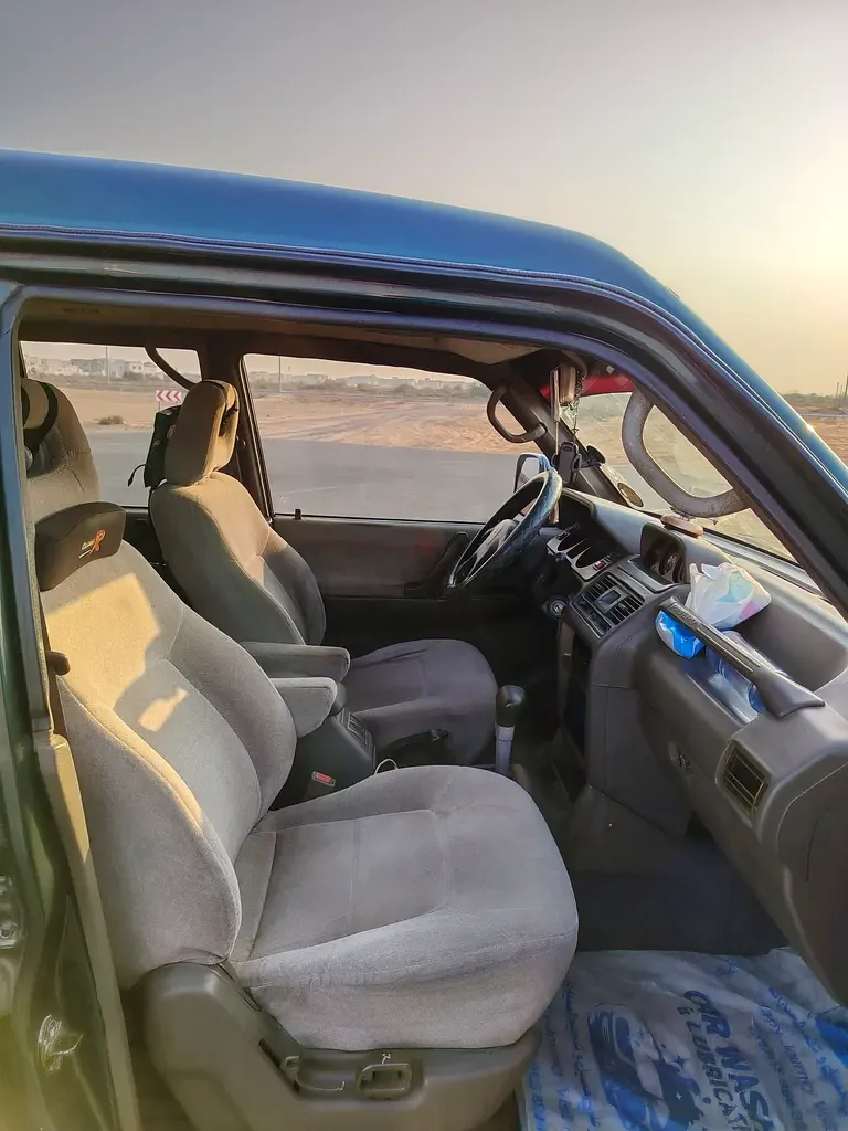 Mitsubishi Pajero 3.0 AT (177 hp) - 11