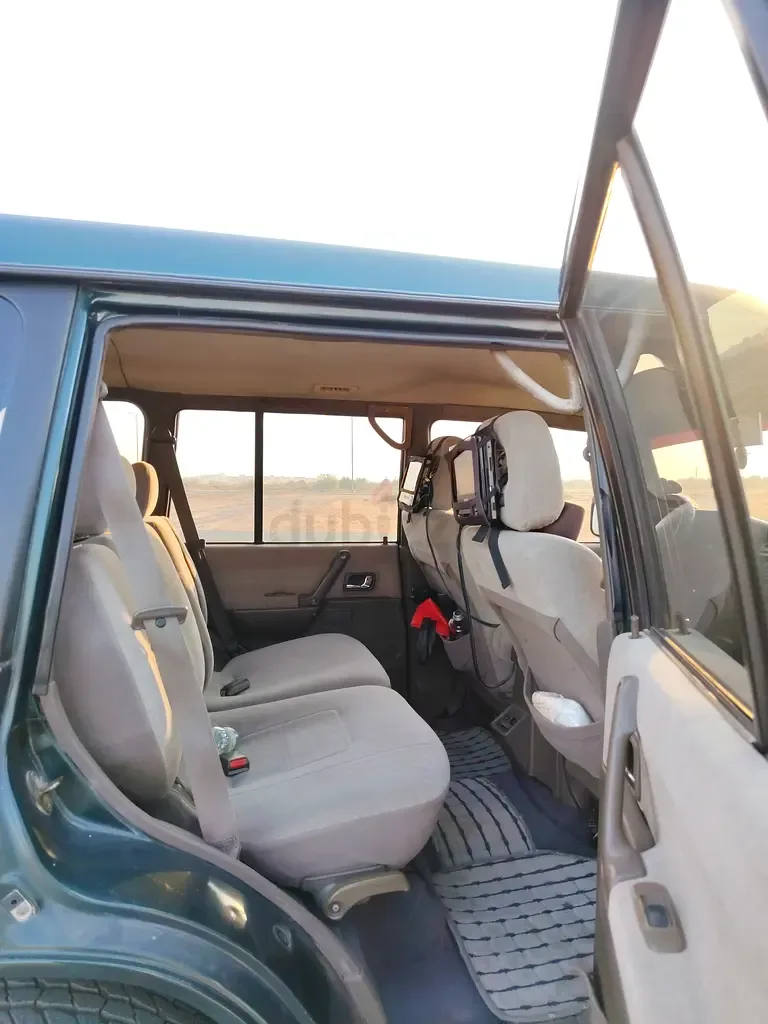 Mitsubishi Pajero 3.0 AT (177 hp) - 12