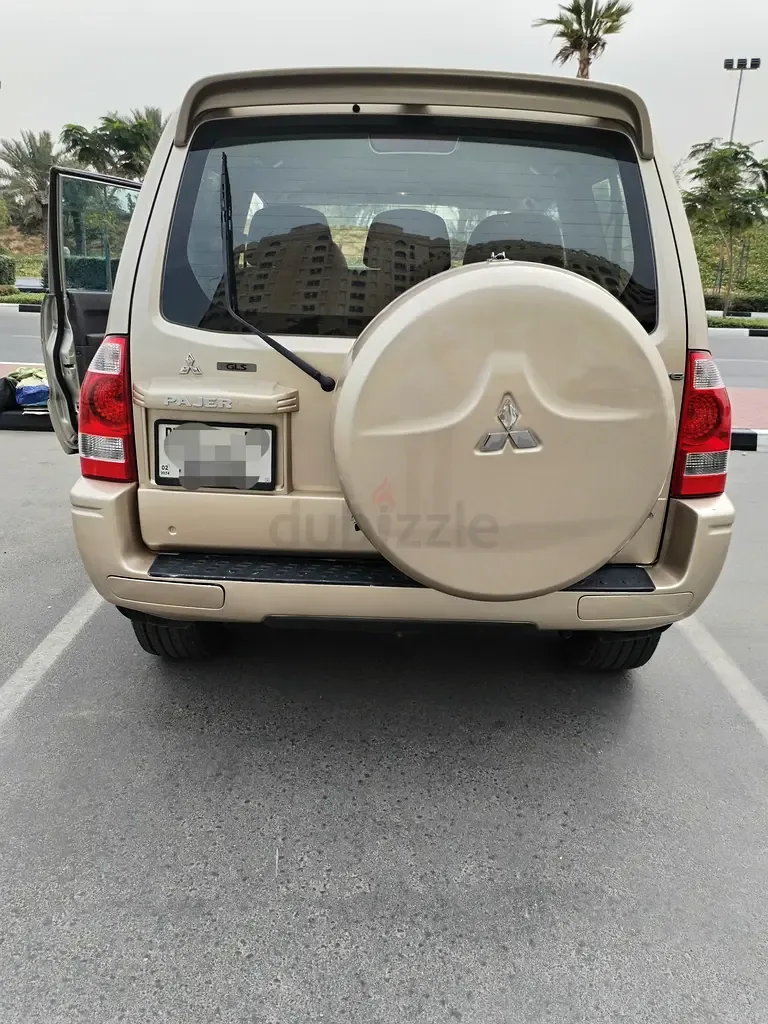 Mitsubishi Pajero 3.0 AT (178 hp)
