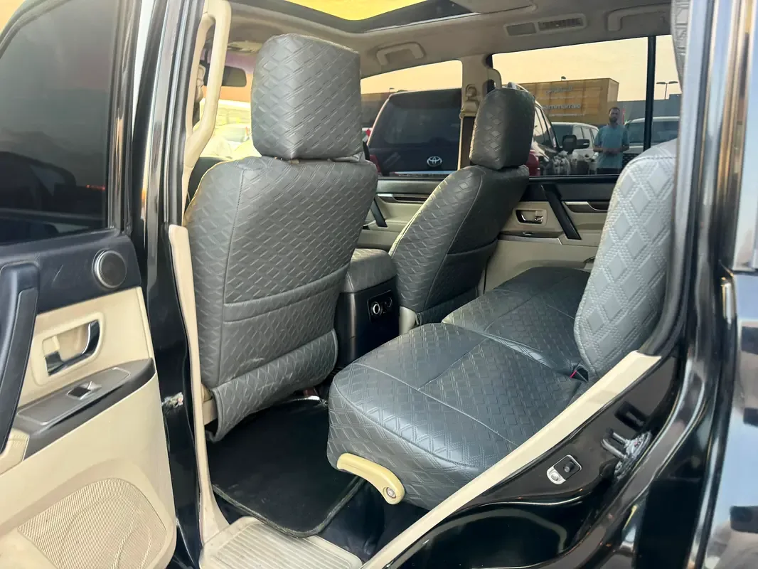 Mitsubishi Pajero 3.0 AT (220 حصان) - 4