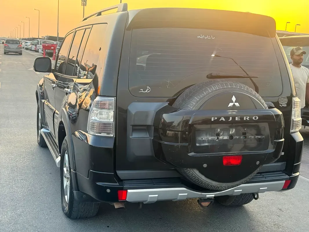 Mitsubishi Pajero 3.0 AT (220 حصان) - 9