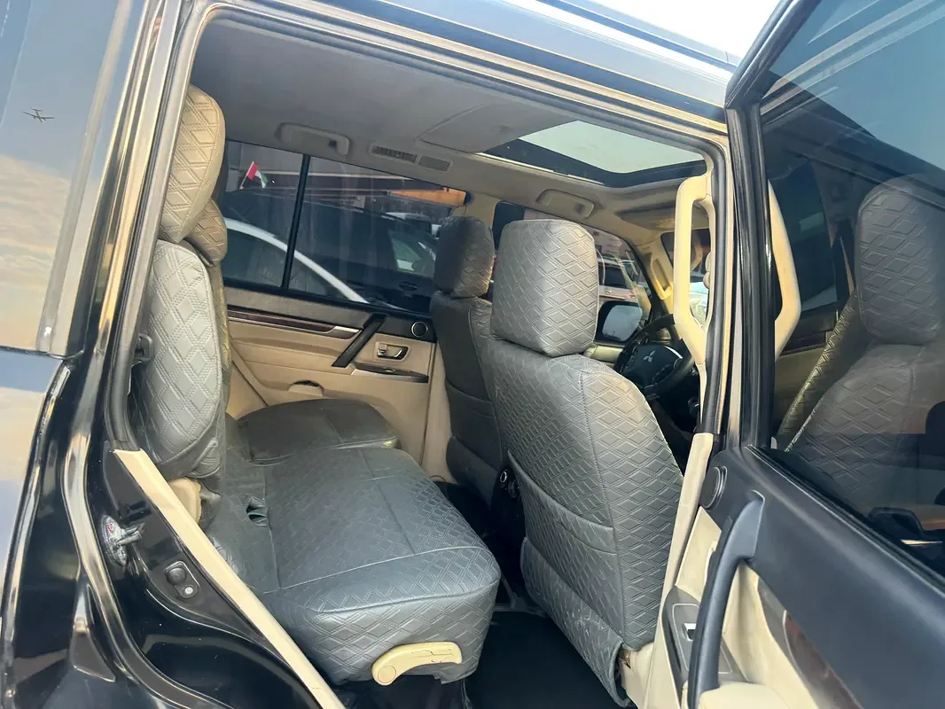 Mitsubishi Pajero 3.0 AT (220 حصان) - 10