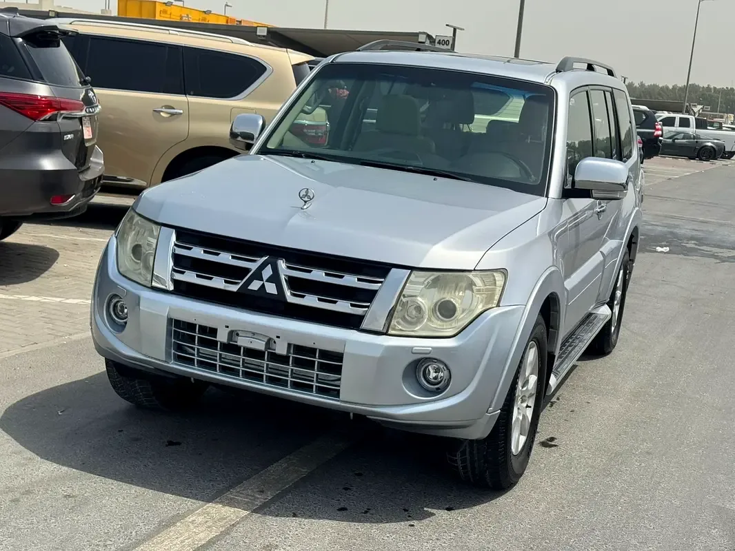Mitsubishi Pajero 3.0 AT (220 hp) - 3