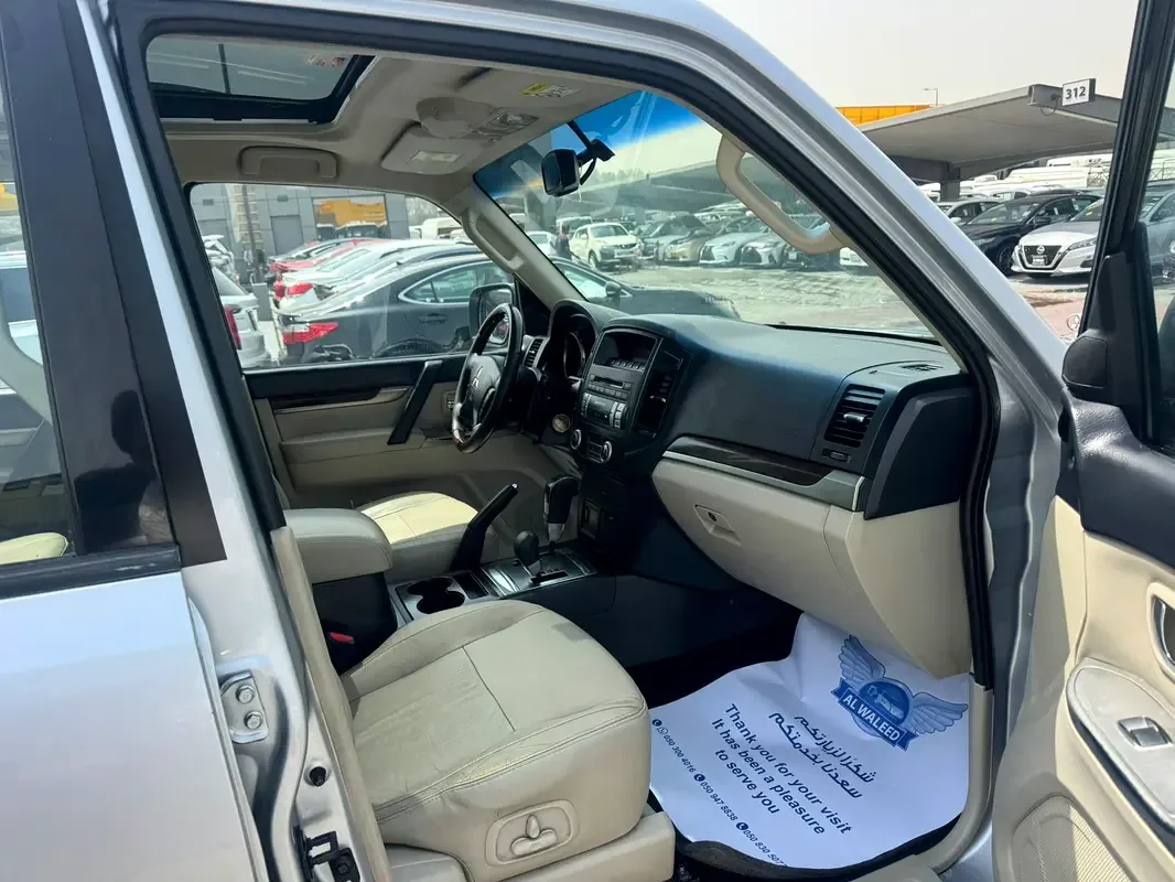 Mitsubishi Pajero 3.0 AT (220 hp) - 7