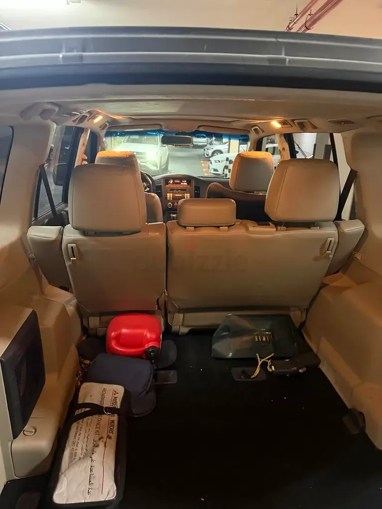 Mitsubishi Pajero 3.0 AT (220 hp) - 6