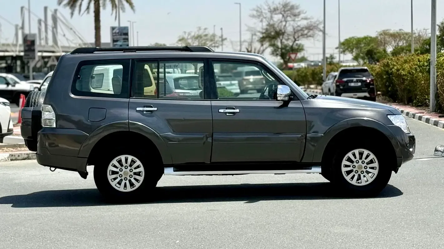 Mitsubishi Pajero 3.0 AT (220 hp) - 7