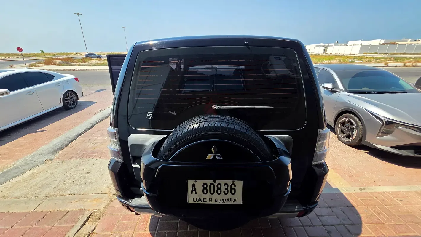 Mitsubishi Pajero 3.0 AT (220 hp) - 8