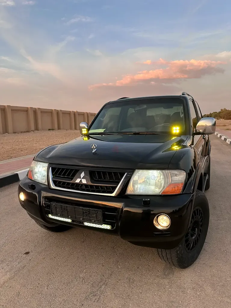 Mitsubishi Pajero 3.0 AT (220 hp) - 3