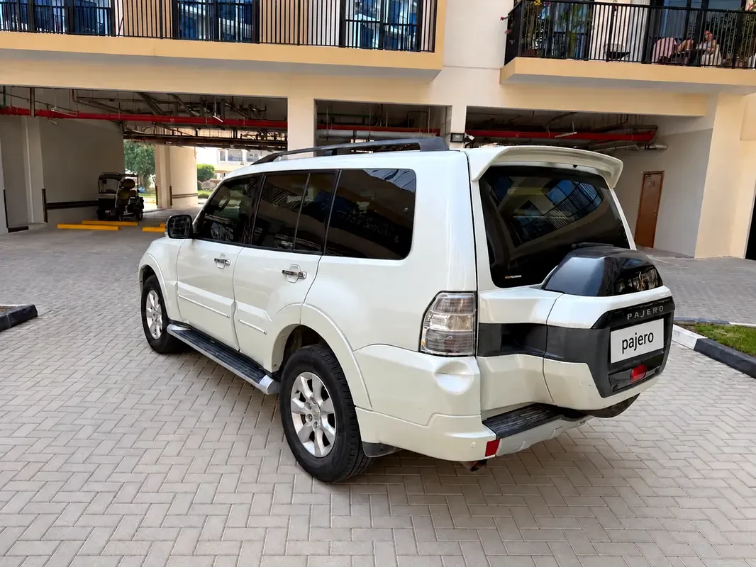 Mitsubishi Pajero 3.0 AT (220 hp) - 5