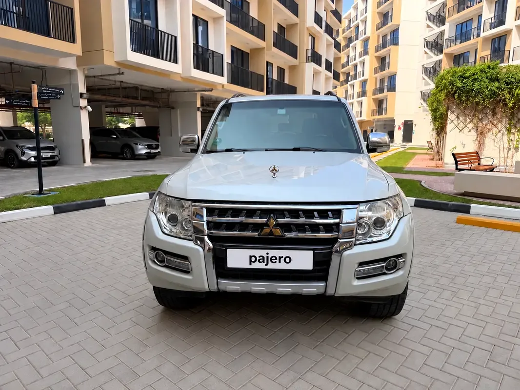 Mitsubishi Pajero 3.0 AT (220 hp) - 8