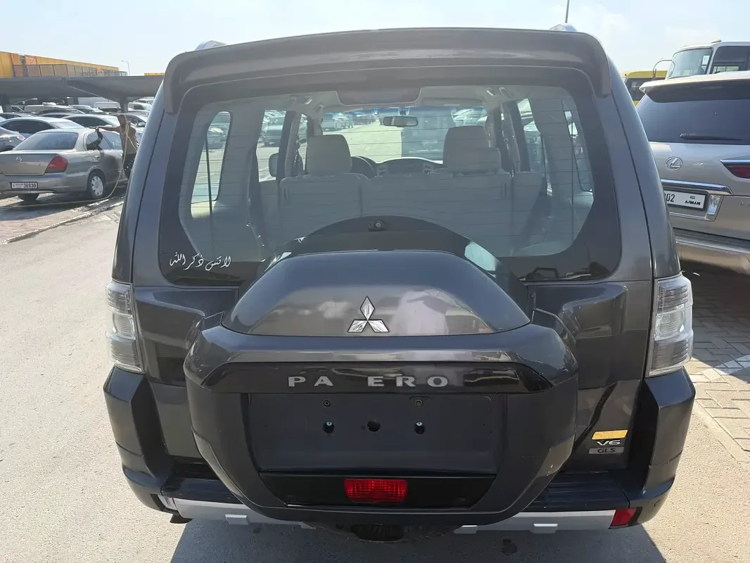 Mitsubishi Pajero 3.0 AT AWD (178 حصان) - 4