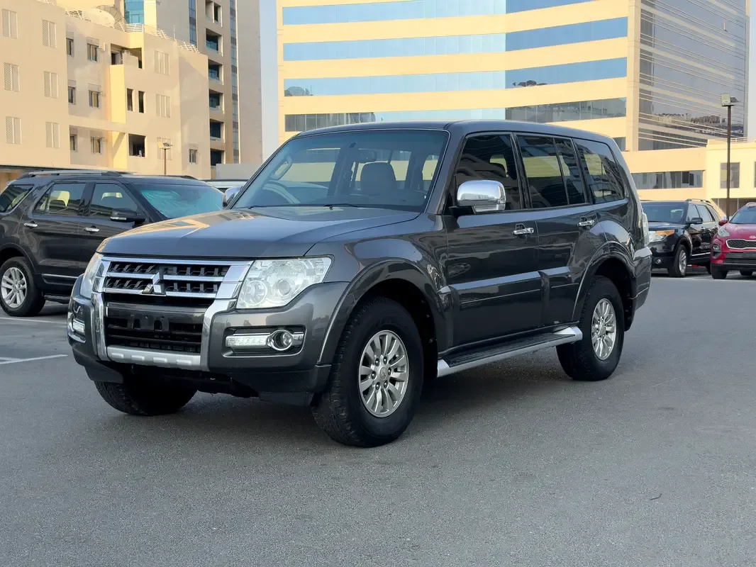 Mitsubishi Pajero 3.5 AT (189 hp)