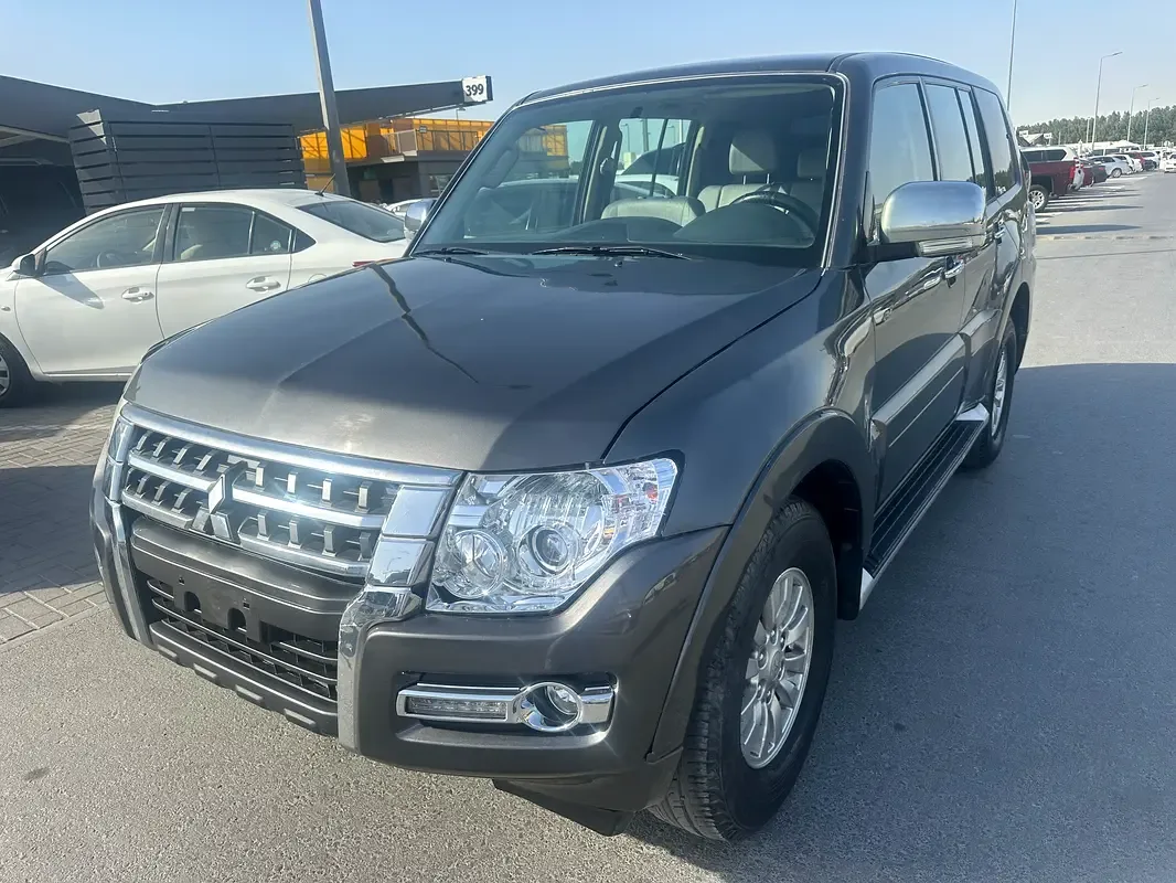 Mitsubishi Pajero 3.5 AT (189 hp)