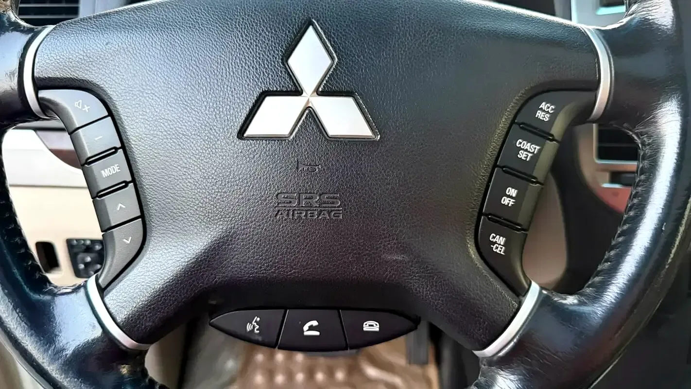 Mitsubishi Pajero 3.5 AT (189 حصان) - 15