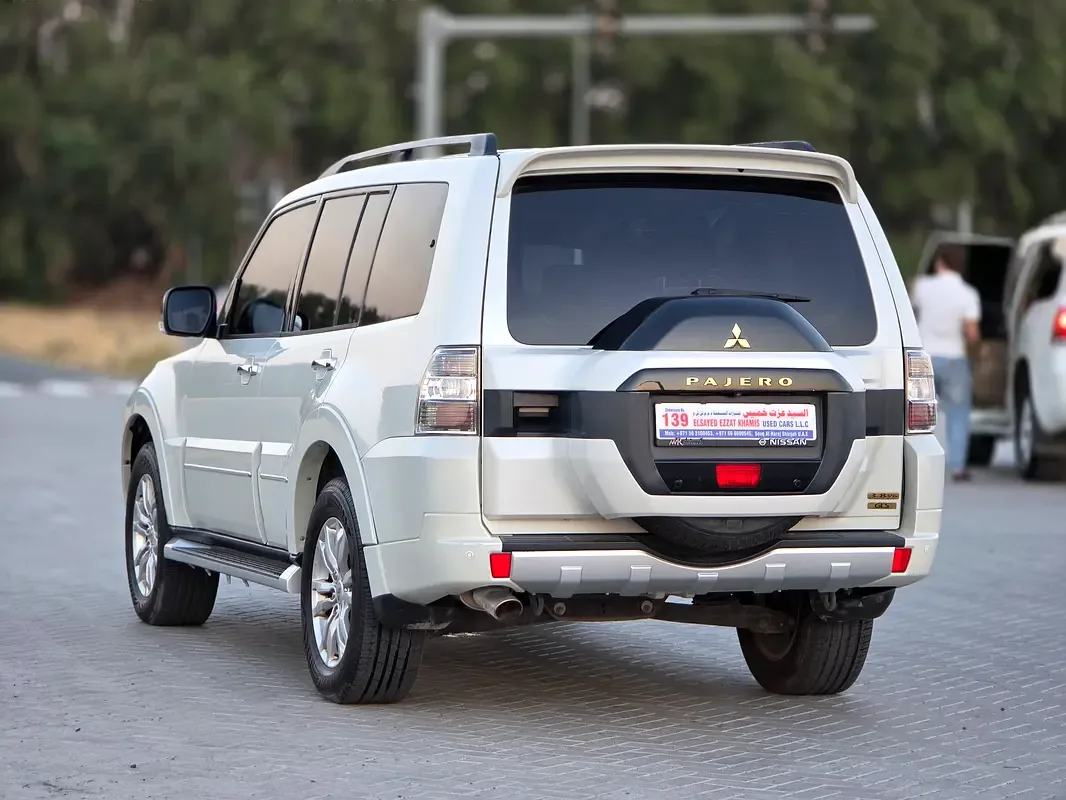 Mitsubishi Pajero 3.5 AT (189 hp) - 6