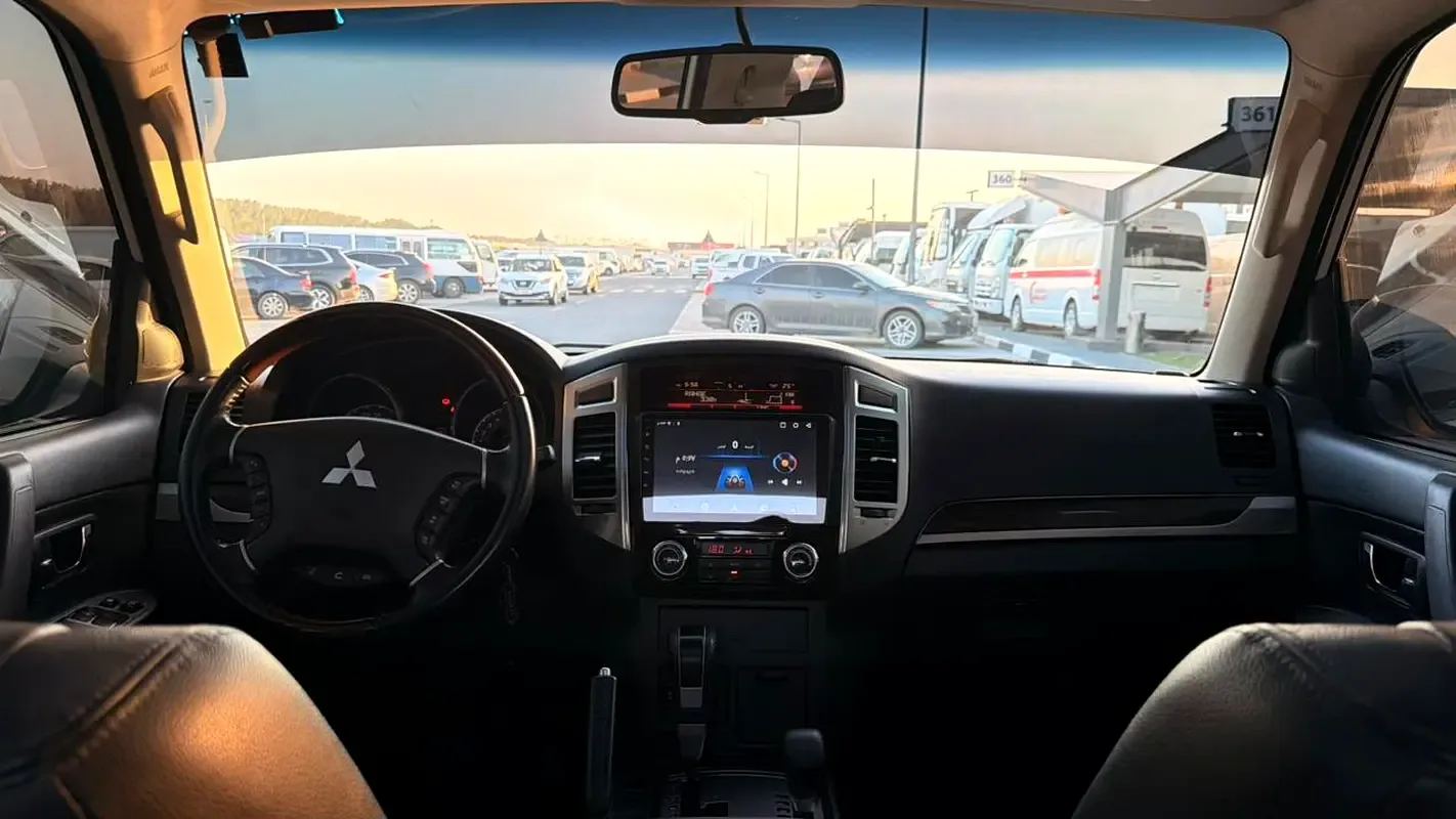 Mitsubishi Pajero 3.5 AT (189 حصان) - 14