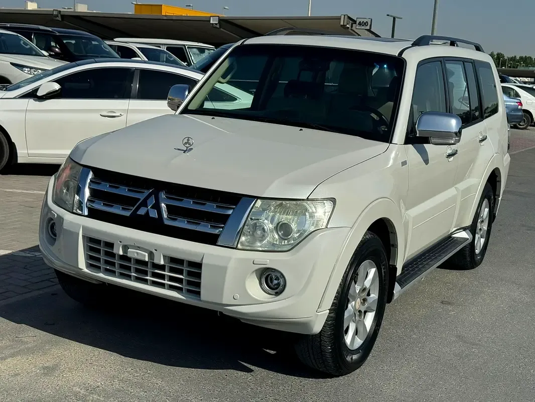 Mitsubishi Pajero 3.5 AT (189 حصان) - 9