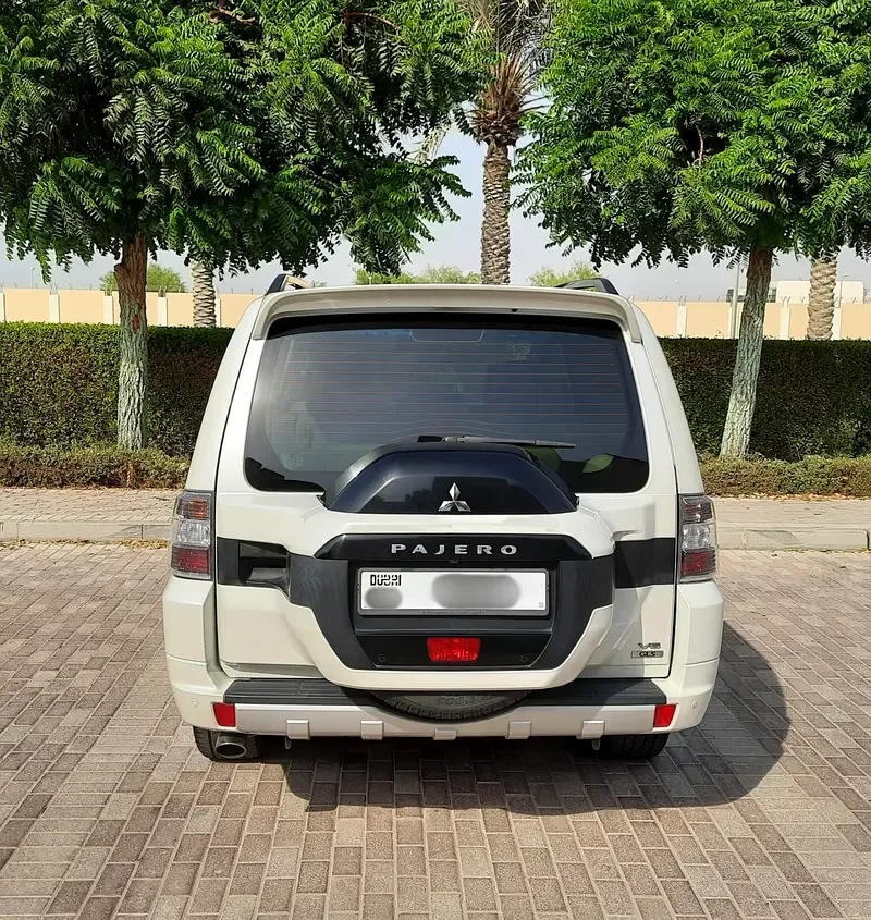 Mitsubishi Pajero 3.5 AT (189 hp) - 7