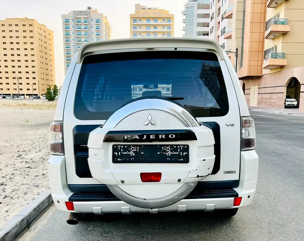 Mitsubishi Pajero 3.5 AT (189 hp) - 3