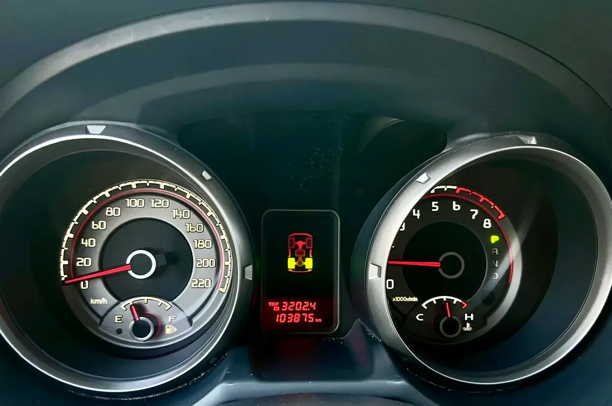 Mitsubishi Pajero 3.5 AT (189 hp) - 9