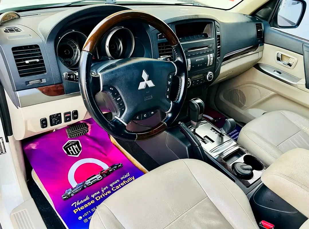 Mitsubishi Pajero 3.5 AT (189 hp) - 11