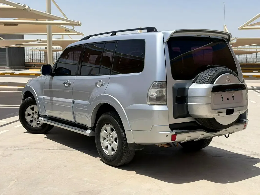 Mitsubishi Pajero 3.5 AT (189 hp) - 4