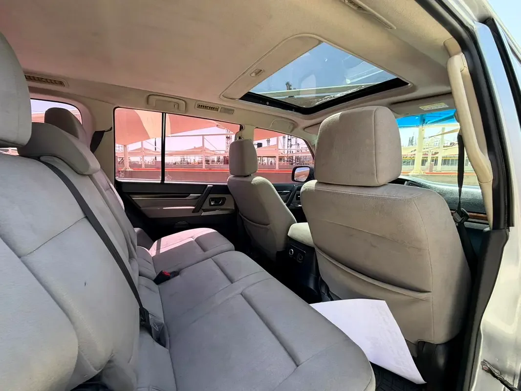 Mitsubishi Pajero 3.5 AT (189 hp) - 9